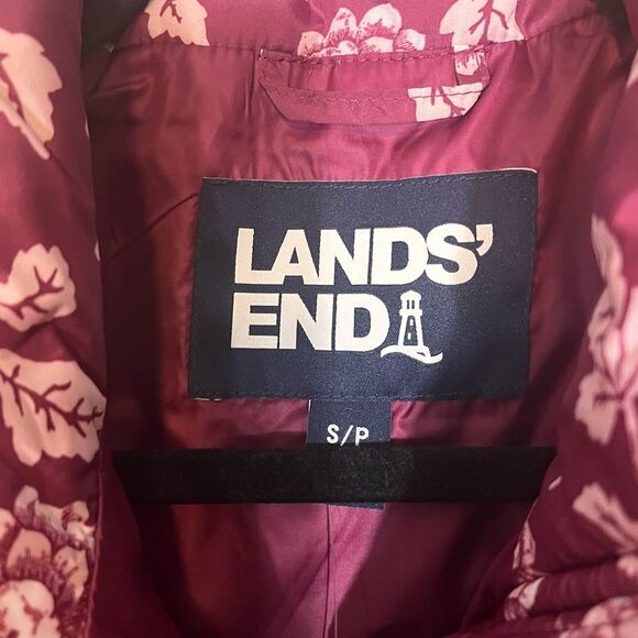 Lands End Burgundy Floral Allied Feathered Down Vest Size Small - Picture 6 of 8